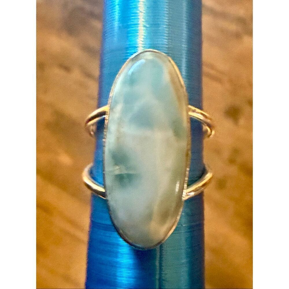 Handcrafted Natural Oval Larimar Ring Silver Split Shank Jewelry Boho Size 7 - Picture 3 of 5